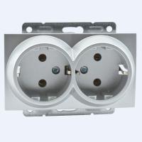 Розетка 2К+З двойная Mono Electric Despina/ Larissa 16A 250V винтовое подключение серебро 500-002104-120