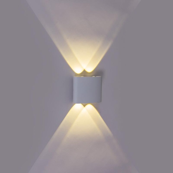 Настенный светильник Reluce 86832-9.2-004TLFC LED4*3W WT