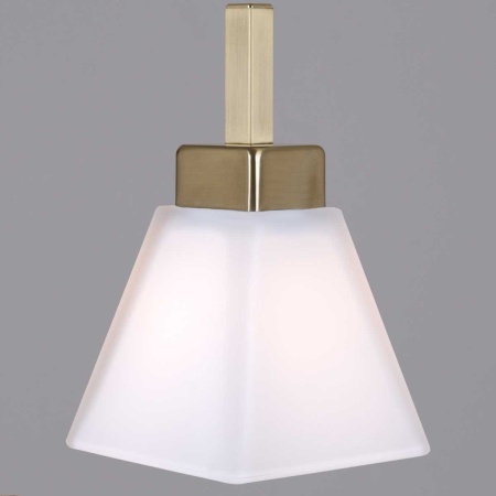 Люстра Reluce 03570-0.3-03