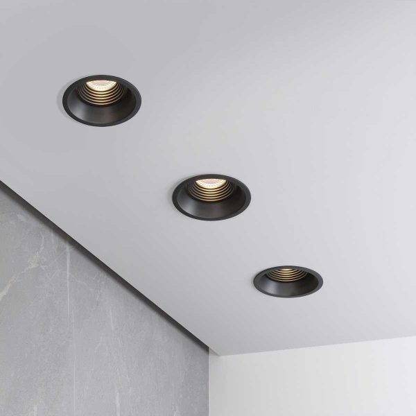 Встраиваемый светильник Elektrostandard Punto черный 25016/01 a065471