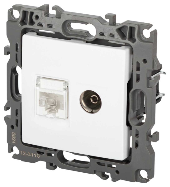 Розетка ЭРА Серия 12 12-3110-01М комбинированная RJ45+TV, белый матовый Б0065691
