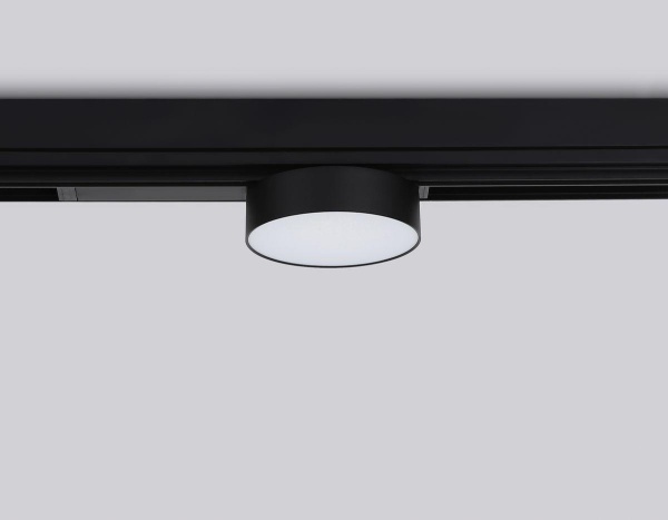 Трековый светодиодный светильник Ambrella Light Track System Magnetic 220V GL1381
