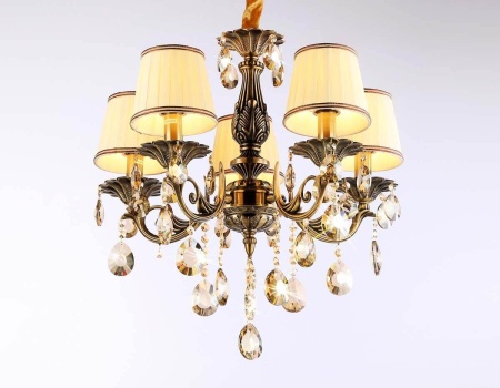 Подвесная люстра Ambrella light Traditional TR4577