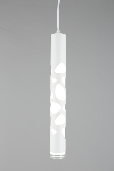 Подвесной светодиодный светильник Omnilux Arcore OML-101616-20