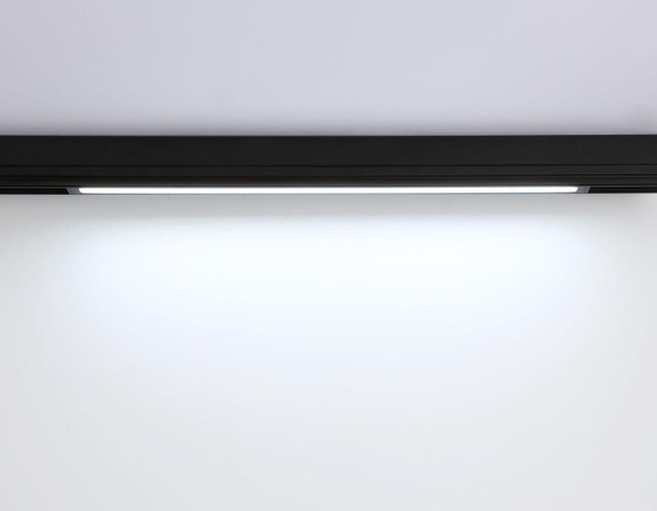 Трековый светодиодный светильник Ambrella Light Track System Magnetic 220V GL1292