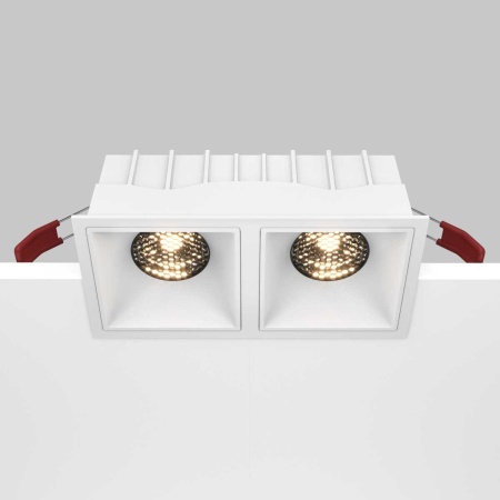 Встраиваемый светильник Maytoni Technical DL043-02-15W3K-SQ-W