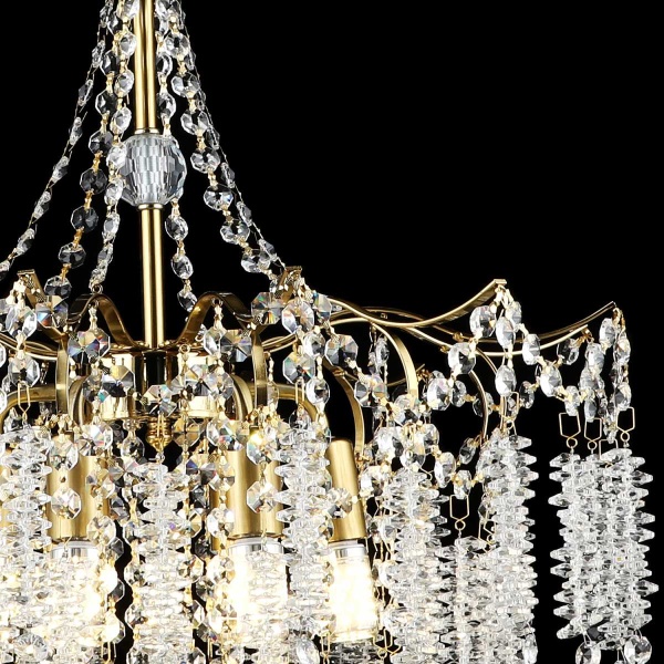 Люстра Reluce 02664-0.4-06 COP