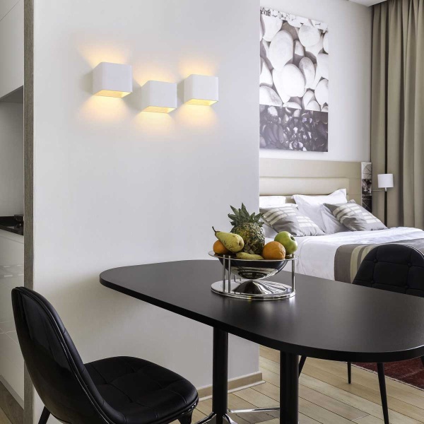 Настенный светодиодный светильник Elektrostandard Coneto Led белый MRL Led 1060 a040452