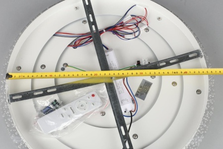 Потолочная светодиодная люстра Omnilux Tessera OML-08107-152