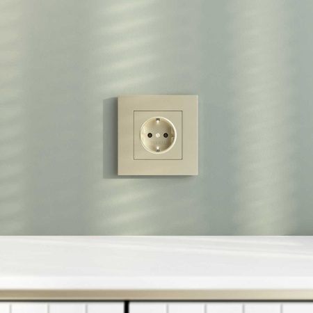 Рамка на 1 пост Slab шампань софт W0012911 a071623