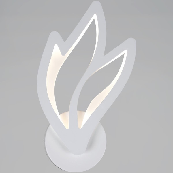 Светильник настенный Reluce 09838-0.3-4+4B WH (RGB)