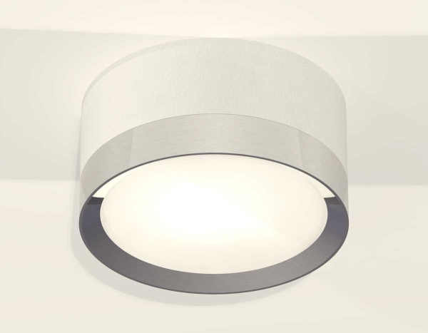 Комплект накладного светильника Ambrella light Techno Spot XS (C8101, N8118) XS8101003