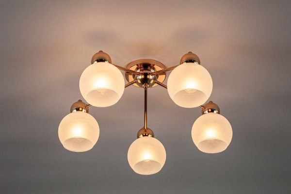 Потолочная люстра Escada 1114/5P