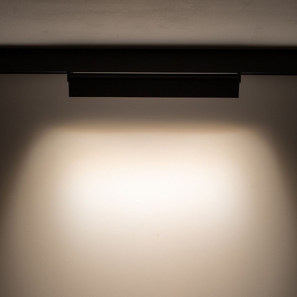 Трековый магнитный светильник Nowodvorski Focus Led Black 10151