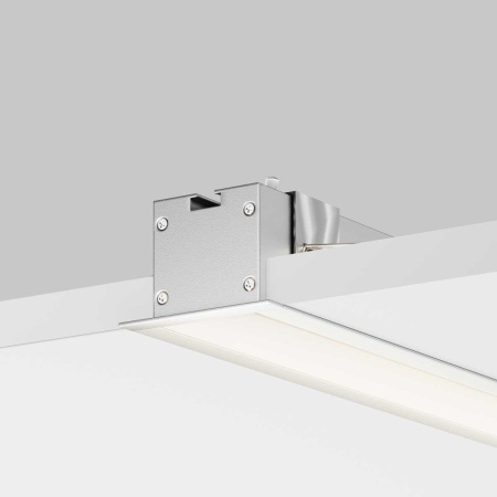 Линейный светильник Maytoni Technical LL313006