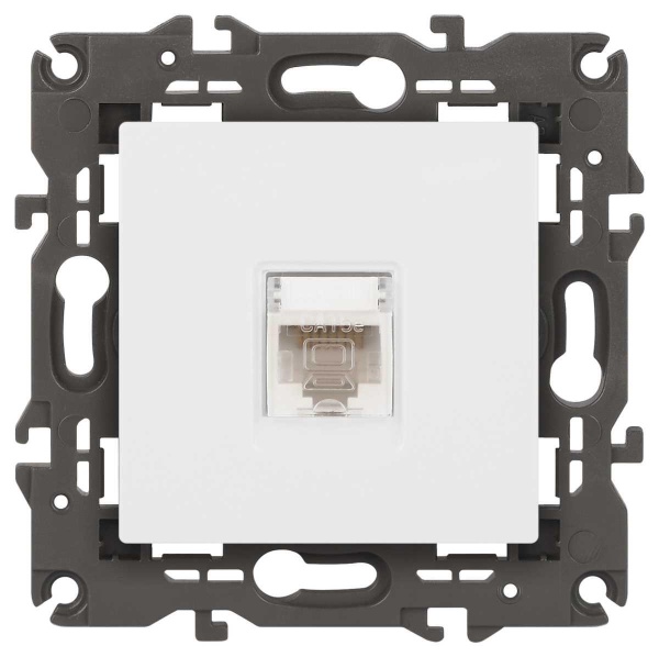 Розетка ЭРА Elegance 14-3107-01М RJ45, белый матовый Б0065763