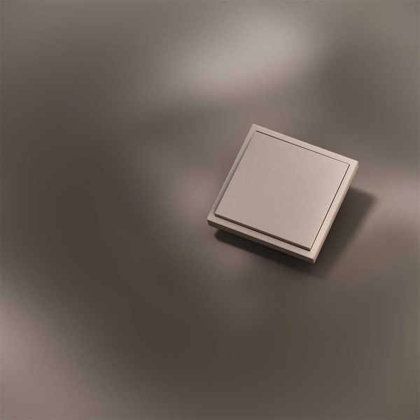 Клавиша для выключателя/переключателя одноклавишного, S70 Metal (платина) Voltum VLSM000110