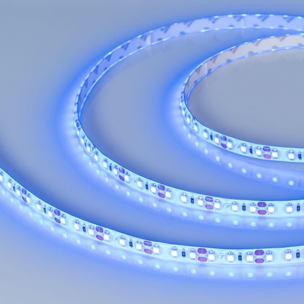 Светодиодная влагозащищенная лента Arlight 6W/m 120Led/m 2835SMD синий 5M RTW-SE-A120-8mm 12V Blue 014798(2)
