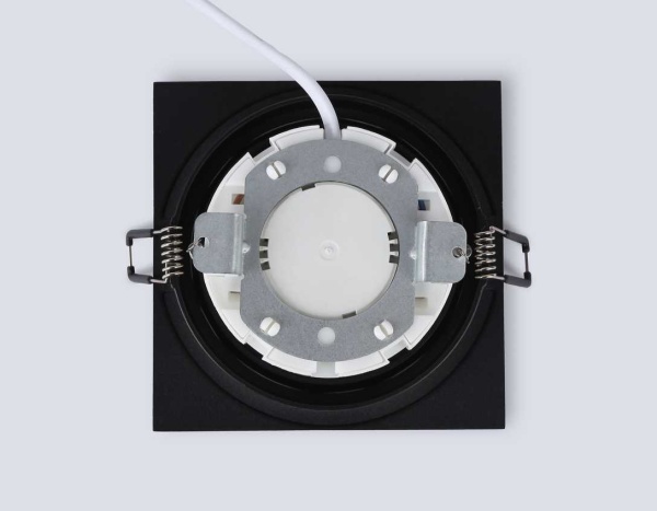 Светильник встраиваемый Ambrella Light TN6609