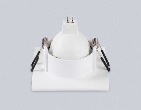 Светильник встраиваемый Ambrella Light TN102811