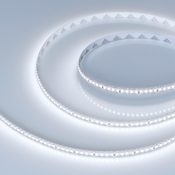 Светодиодная лента Arlight 6W/m 200Led/m 2835SMD холодный белый 5M RT-A200-8mm 24V White6000-CX1 046938