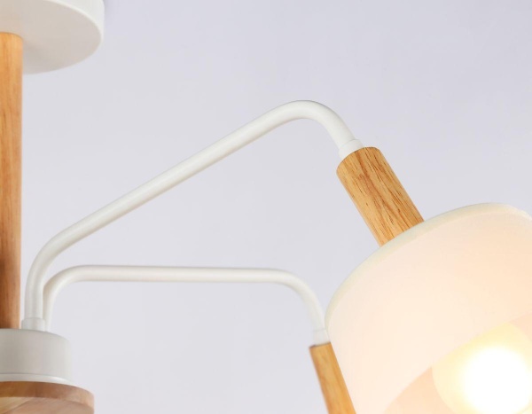 Потолочная люстра Ambrella light Traditional Modern Losk TR4738