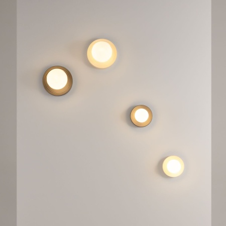 Бра Maytoni Modern MOD403WL-01BG1
