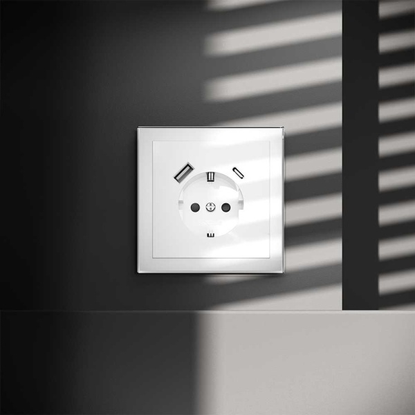 Розетка встраиваемая Voltum S70 с заземлением и защитными шторками, 16А, с USB, A+С, (белый глянцевы VLS040501