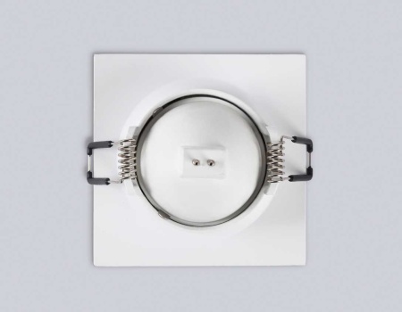 Светильник встраиваемый Ambrella Light TN102811