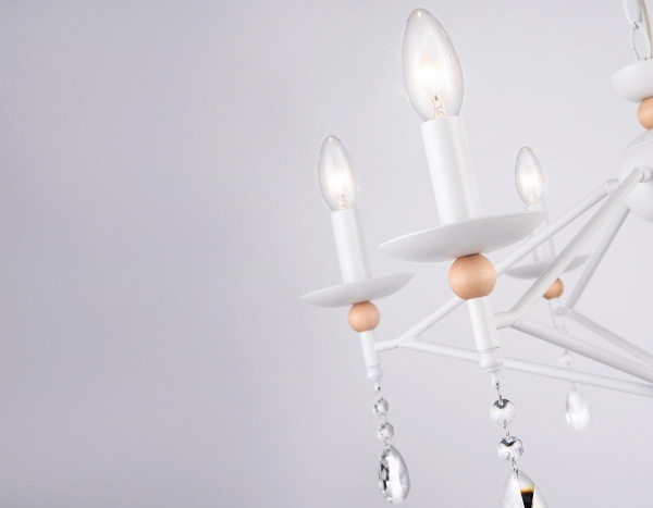 Подвесная люстра Ambrella light Traditional Modern TR9596