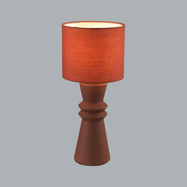 Настольная лампа Lumion Moderni Segi 8131/1T