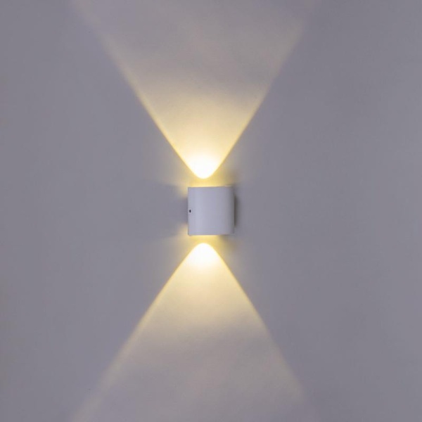 Настенный светильник Reluce 86831-9.2-002TLFC LED2*3W WT