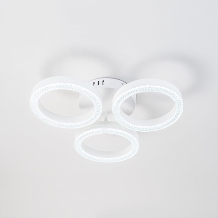 Потолочная светодиодная люстра Escada Fianit 10282/3LED