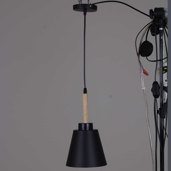 Люстра Reluce 04664-0.9-01