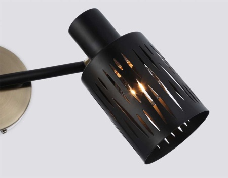 Настенно-потолочный спот Ambrella light TRADITIONAL TR8668