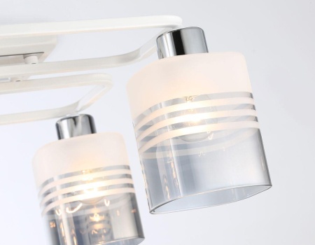 Потолочная люстра Ambrella light Traditional Modern TR303205