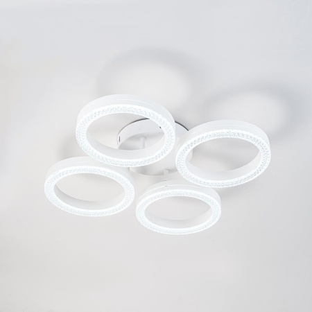 Потолочная светодиодная люстра Escada Fianit 10282/4LED