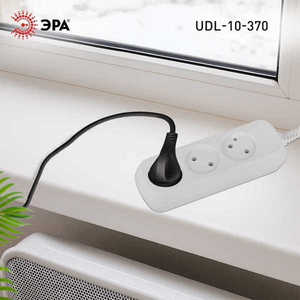 Удлинитель электрический ЭРА UDL-10-370 Greenline 3 розетки без заземления 7м ПВС 2x1мм2 Б0065031