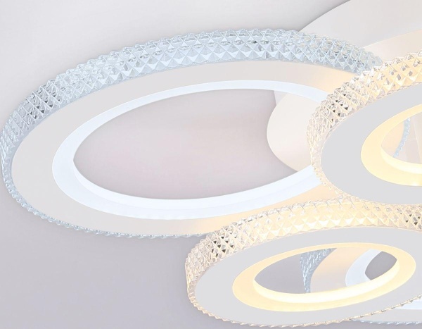 Потолочная светодиодная люстра Ambrella light Acrylica Original FA8872