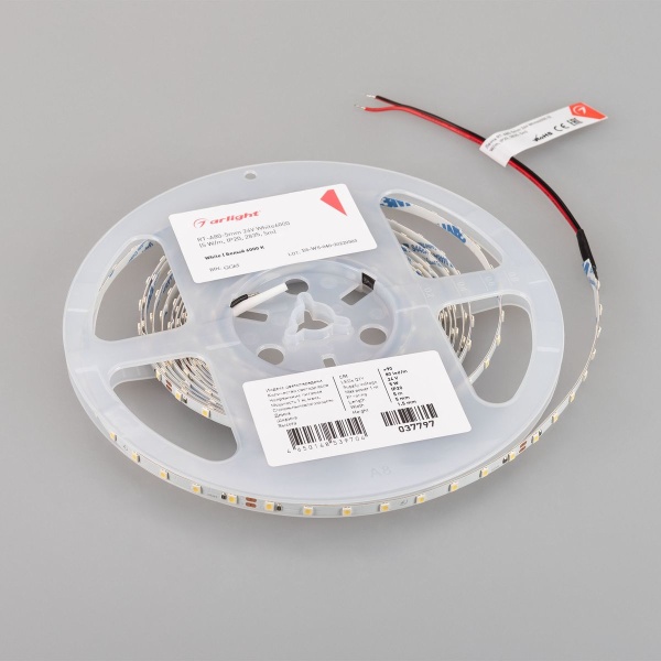 Светодиодная лента Arlight 5W/m 80LED/m 2835SMD холодный белый 5M RT-A80-5mm 24V White6000 037797