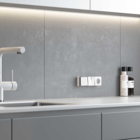 Выключатель одноклавишный проходной Werkel Gallant белый W5012001 4690389164057