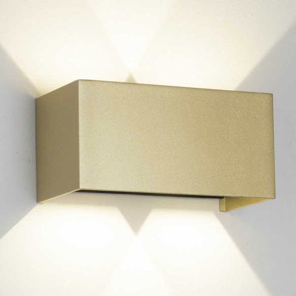 Настенный уличный светильник Mantra DAVOS 9227