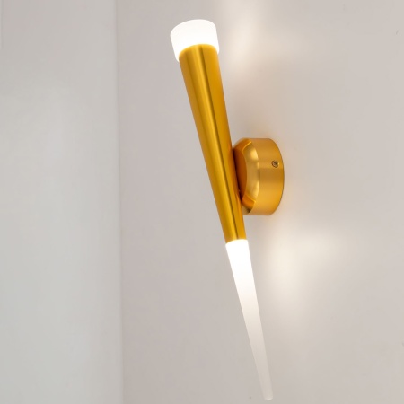 Настенный светильник Citilux Вегас CL227312