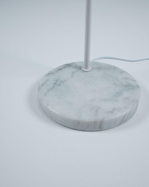 Торшер Moderli Omaha V11062-1F