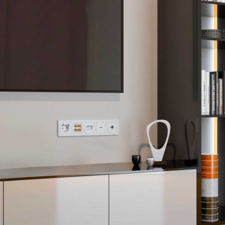 Акустическая розетка Werkel Hammer х4 белый W1285001 4690389163104