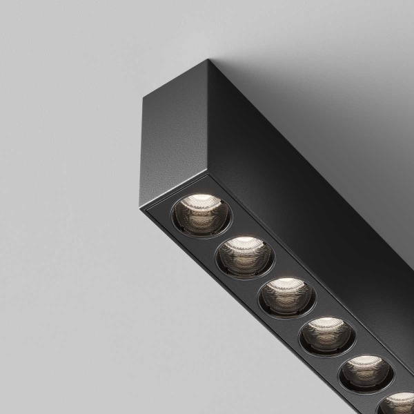 Потолочный светильник Maytoni Technical C066CL-12W3-6K-B