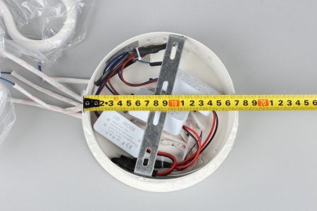 Потолочная светодиодная люстра Omnilux Forcola OML-04207-135