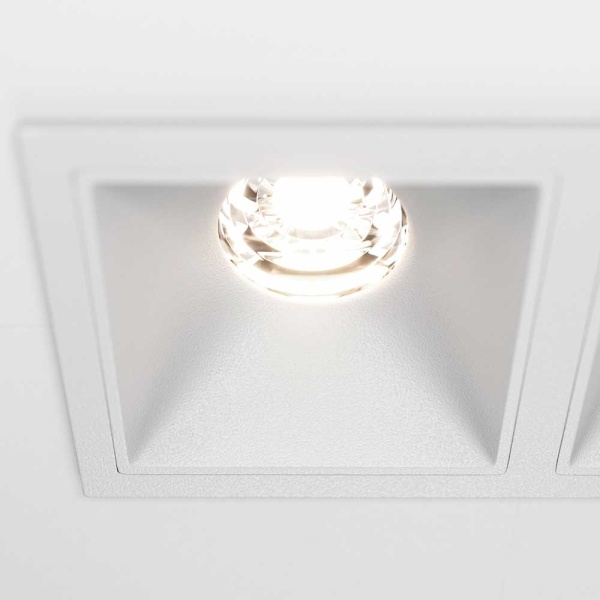 Встраиваемый светодиодный светильник Maytoni Technical Alfa LED Dim Triac DL043-02-10W4K-D-SQ-W