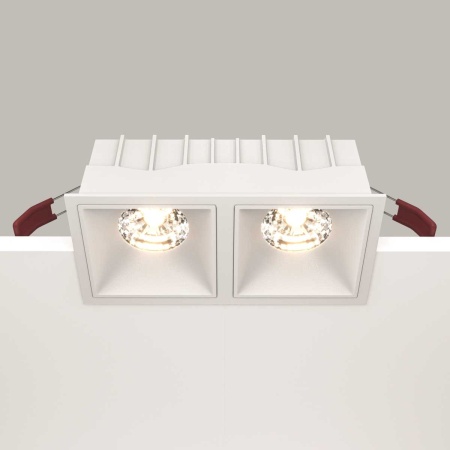 Встраиваемый светильник Maytoni Technical DL043-02-15W3K-SQ-W