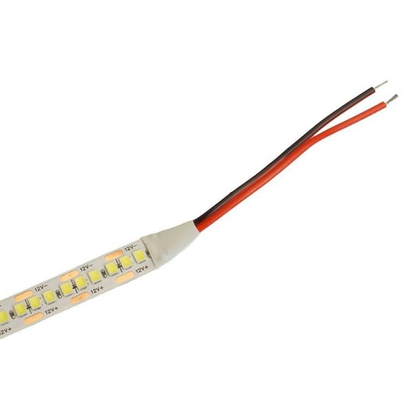 Светодиодная лента Feron 19W/m 240LED/m 2835SMD дневной белый 5М LS617 48827